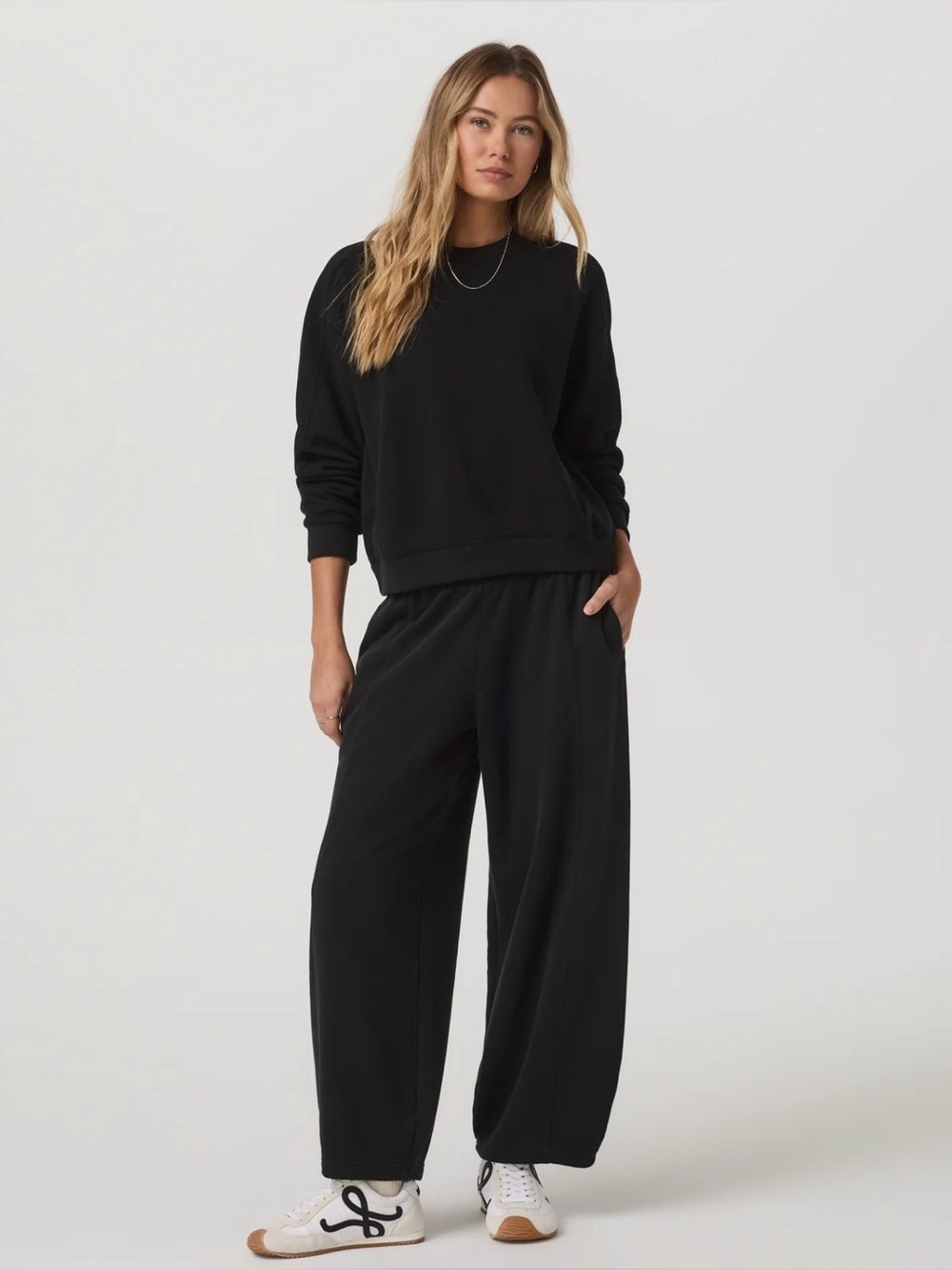 Vuori Sedona Seams Crew (Size Small) and Vuori Sedona Logo Jogger (Size Medium)